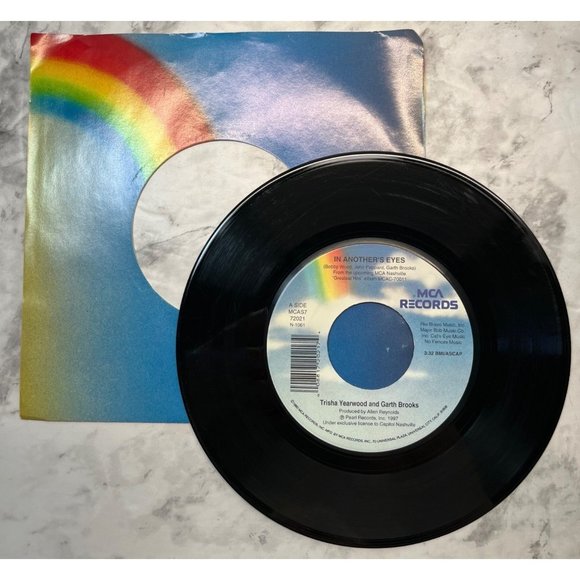 Trisha Yearwood and Garth Brooks In Another's Eyes / Live Again 45 Country MCA - Picture 3 of 4